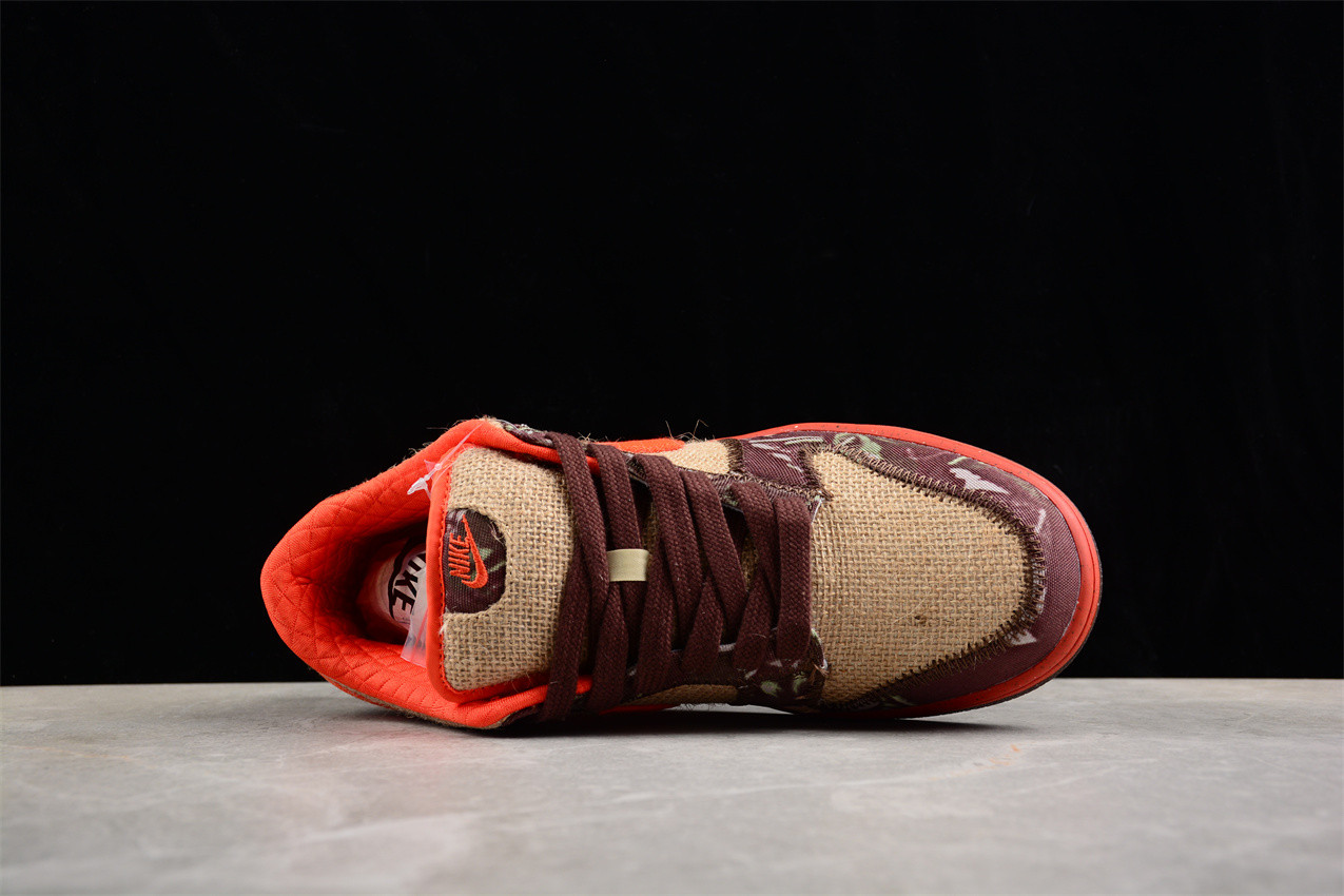 Nike SB Dunk Low Reese Forbes Hunter 304292-281