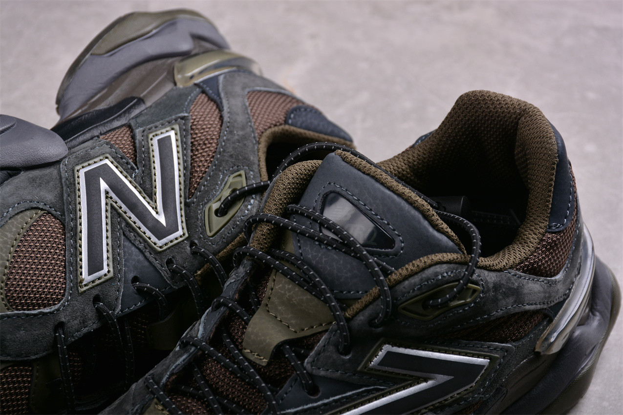 N*w B*la*ce  9060 Blacktop Dark Moss  U9060PH