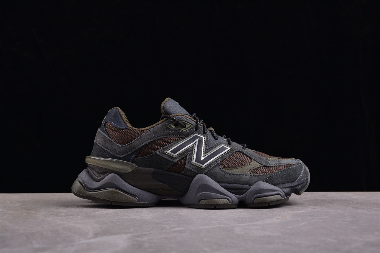 N*w B*la*ce  9060 Blacktop Dark Moss  U9060PH