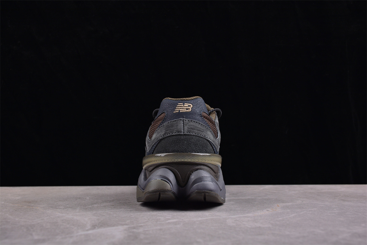 N*w B*la*ce  9060 Blacktop Dark Moss  U9060PH