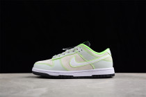 Nike Dunk Low University of Oregon PE (2023) FQ7260-001