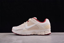 Nike Zoom Vomero 5 Valentine's Day HF0737-111