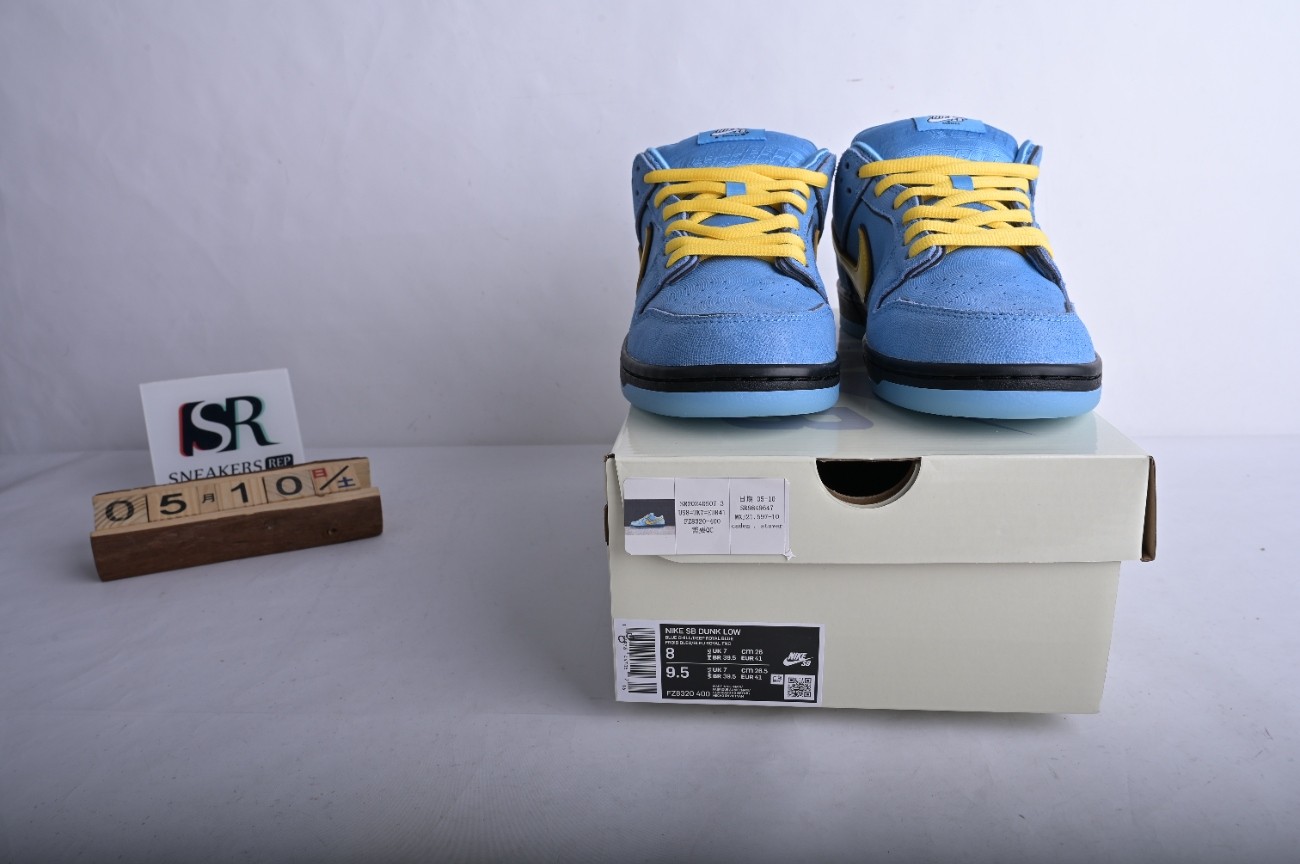 Powerpuff Girls x Nike SB Dunk Low FZ8320-400