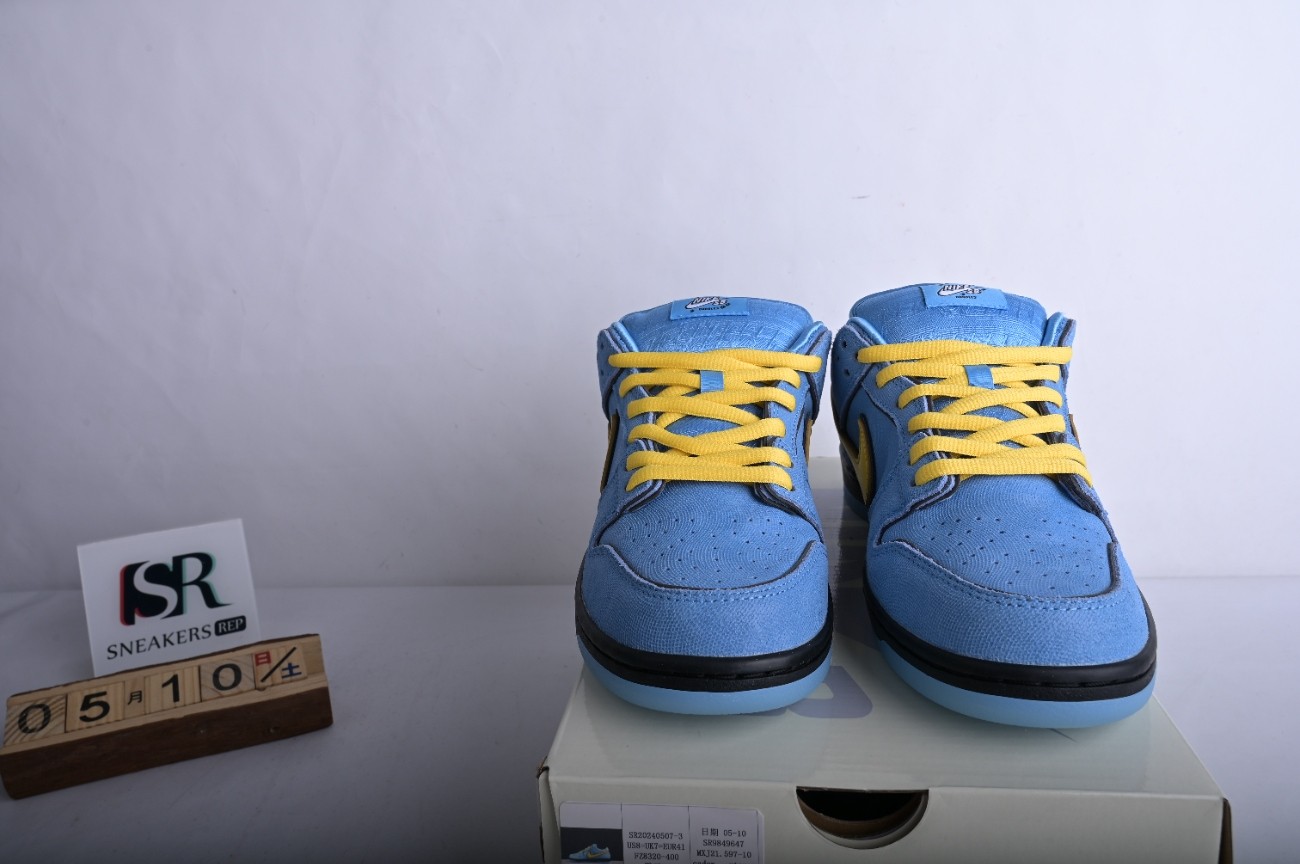 Powerpuff Girls x Nike SB Dunk Low FZ8320-400