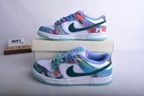 Nike SB Dunk Low Futura Laboratories Bleached Aqua HF6061-400
