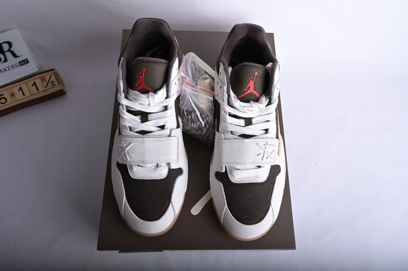 Jordan Jumpman Jack TR Travis Scott Sail FZ8117-100