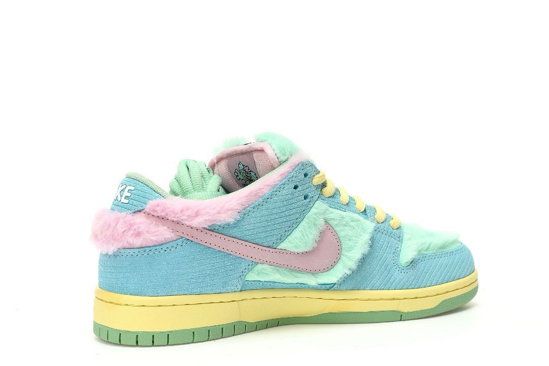 Verdy × Nike Dunk SB FN6040-400