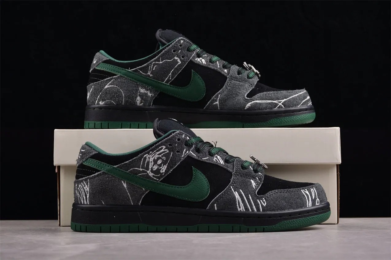 Nike SB Dunk Low There Skateboards  HF7743-001