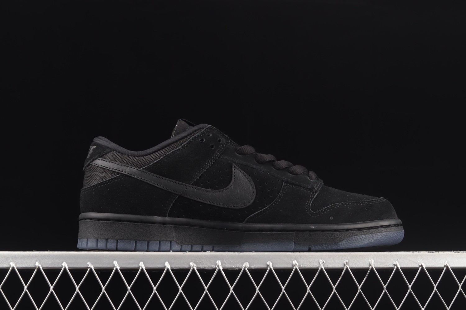 Nike Dunk Low Undefeated 5 On It Black DO9329-001