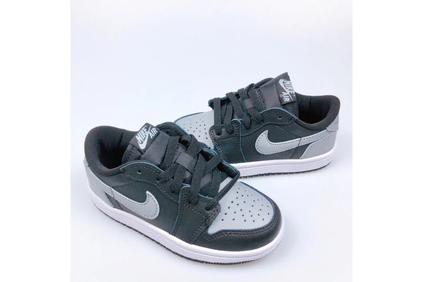 （Kid）Jordan 1 MID