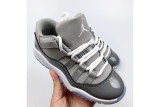 （Kid）Jordan 11