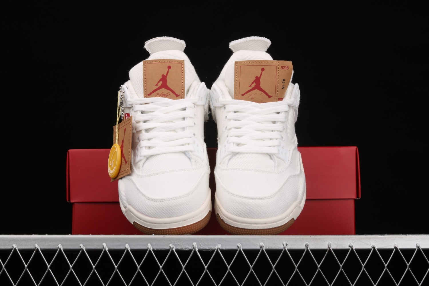 Jordan 4 Retro Levi