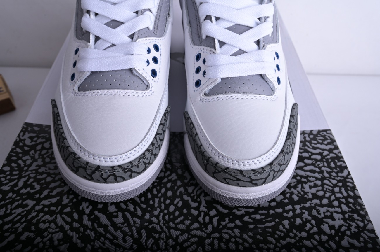 Jordan 3 Retro Midnight Navy CT8532-140