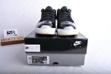 Jordan 11 Retro Low 72-10 AV2187-001