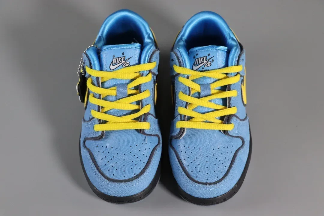 （Kid）The Powerpuff Girls x Nike SB Dunk Low “Bubbles” FZ8320-400