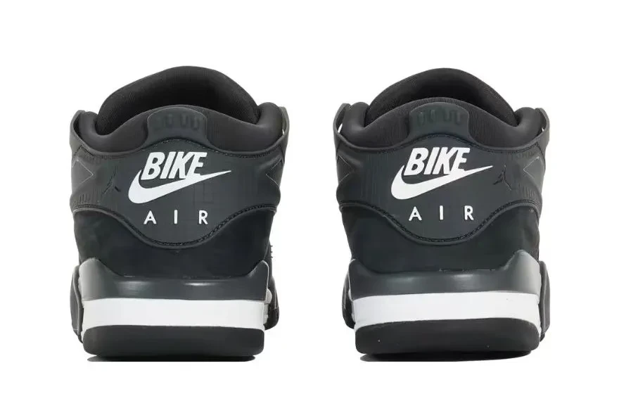 Jordan 4 RM SP Nigel Sylvester Driveway Grey HF4334 -004