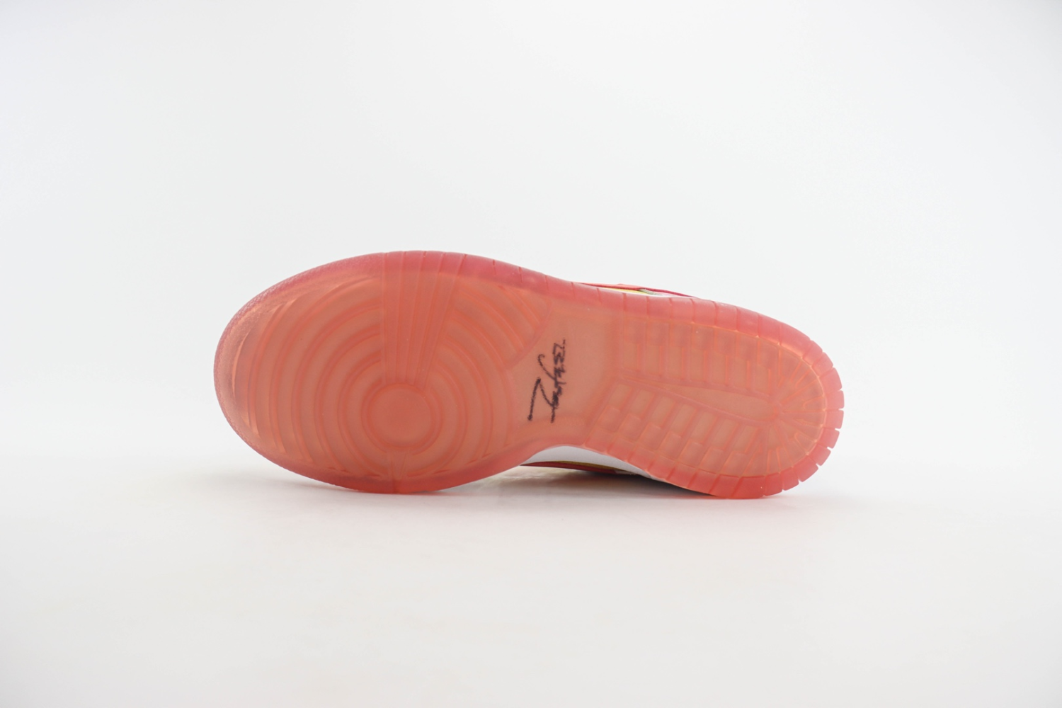 Nike SB Dunk Low Futura Laboratories Sunblush (Friends and Family)   HF6061-700