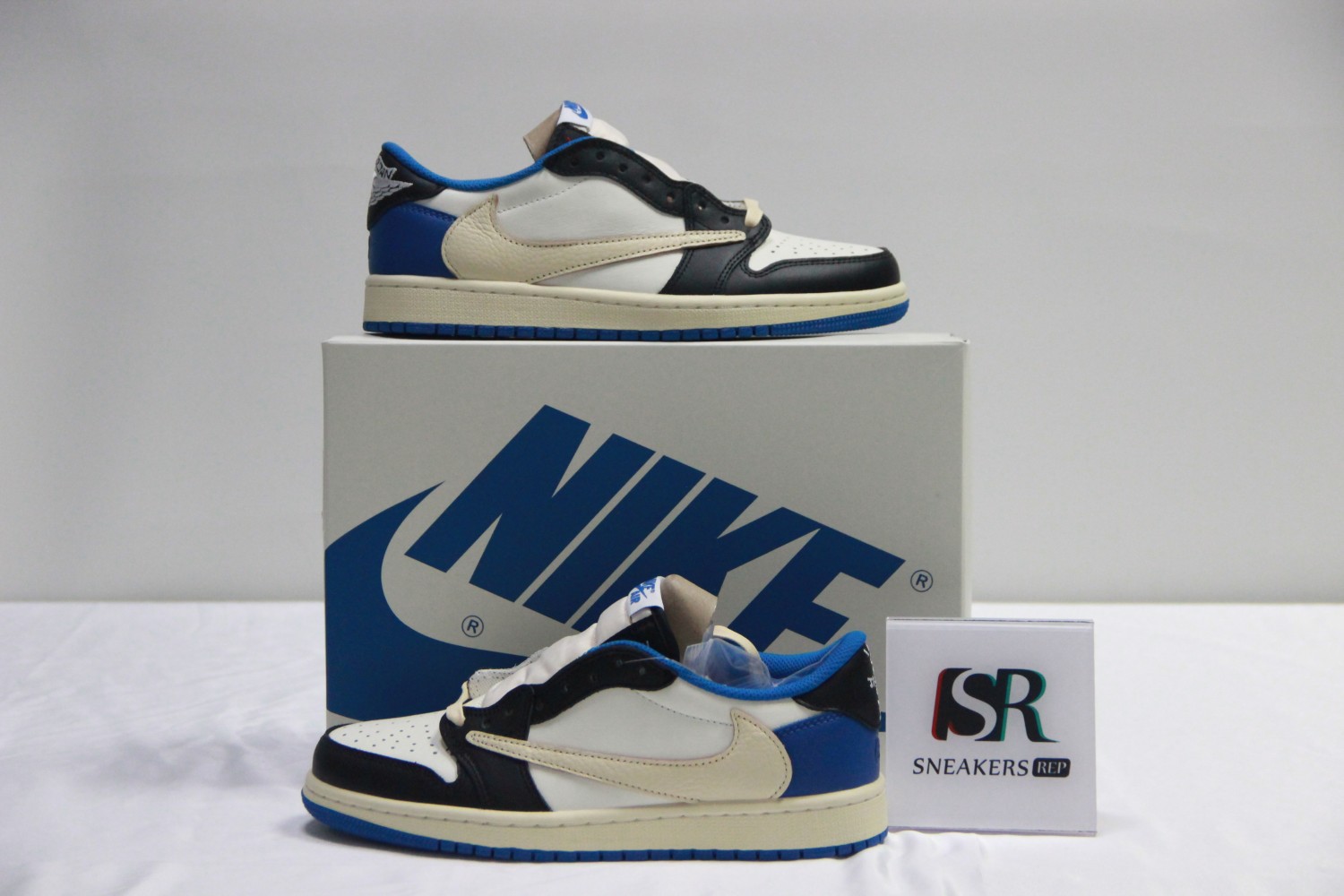 Jordan 1 Low Fragment x Travis Scott DM7866-140