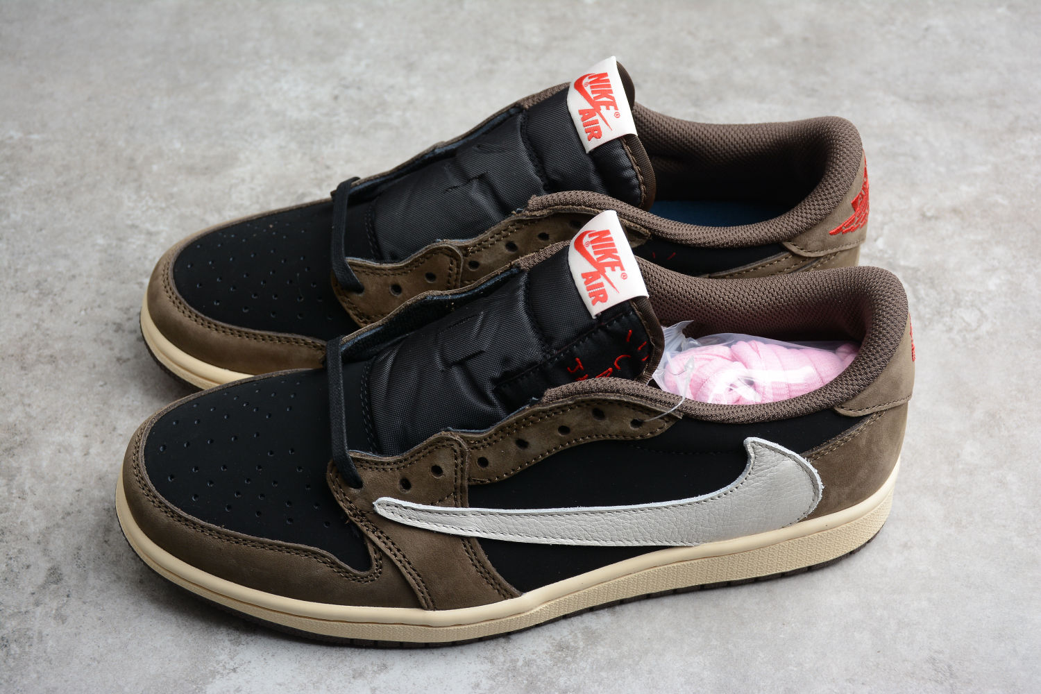 Jordan 1 Retro Low OG SP Travis Scott CQ4277-001