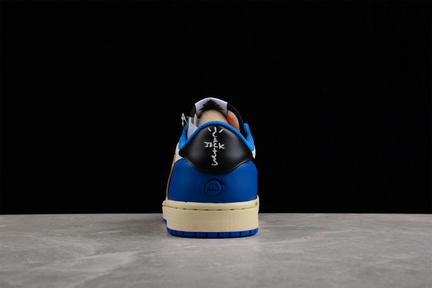 Jordan 1 Low Fragment x Travis Scott DM7866-140