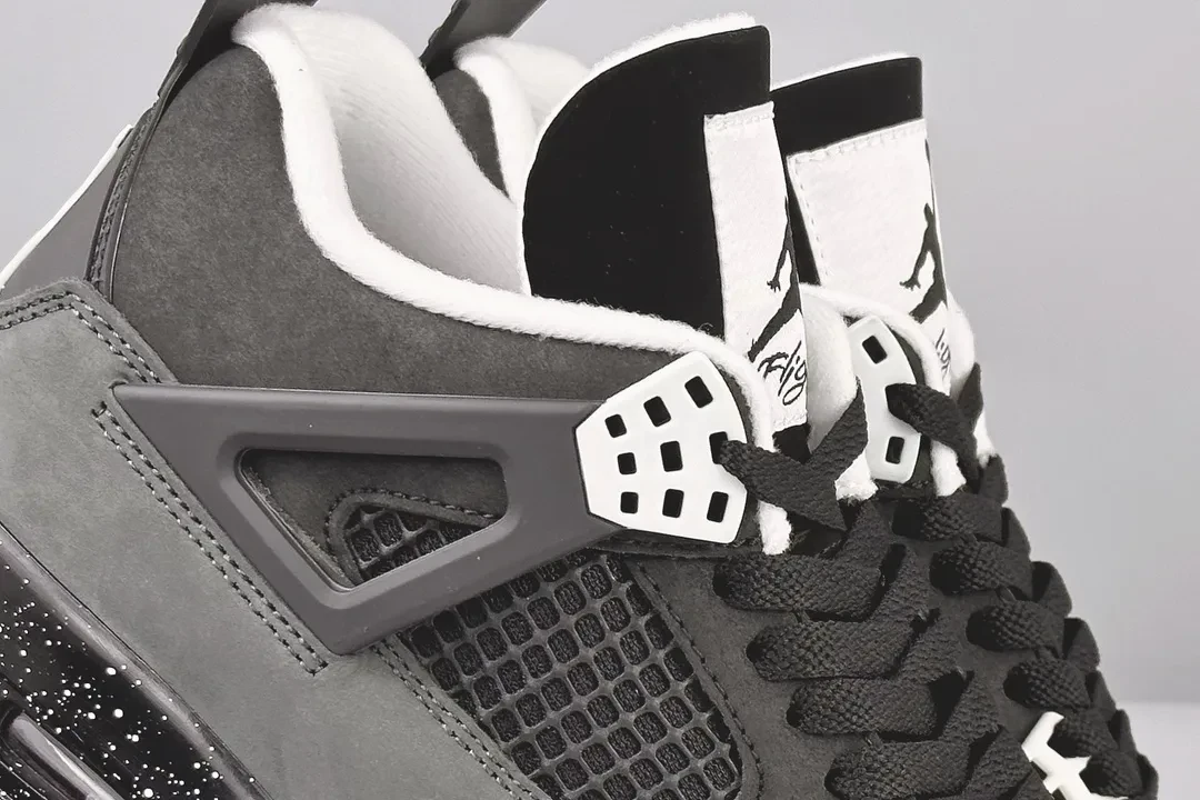 Jordan Air Jordan 4 Retro Fear FQ8138-002
