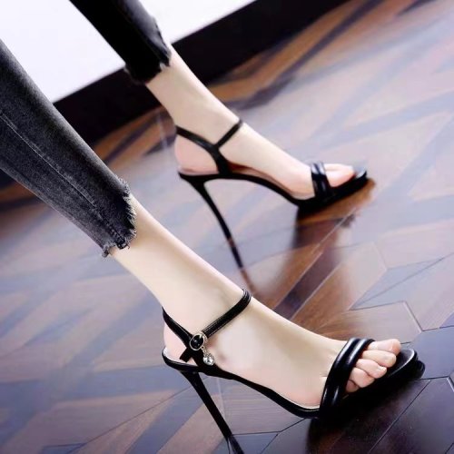 New spring and summer fashion stiletto high heels