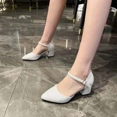 Commuter Versatile Low Heel Ladies Sandals