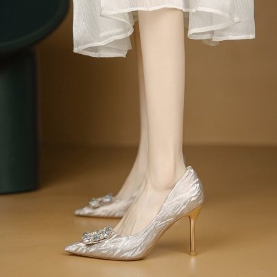 shoes bridesmaid shoes high heels mid heel pumps