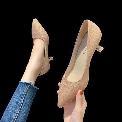 Niche nude color shallow mouth pointed toe shoes