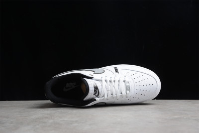 Nike Air Force 1 '07 LV8 DC8873-101
