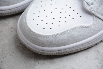 Jordan 1 Mid SE Light Iron Ore (W) DN4045-001