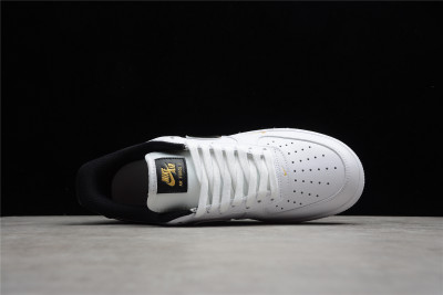 Nike Air Force 1 '07 LV8 DA8481-100