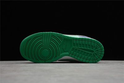 NIKE Dunk Low SE DN0855-600