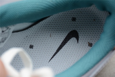 Nike Air Force 1 Low '07 LE Starfish DM0970-111