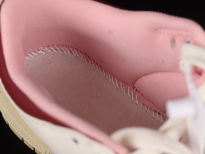 Nike Dunk Low Disrupt 2 Valentine's Day (2023) (Women's)  FD4617-667