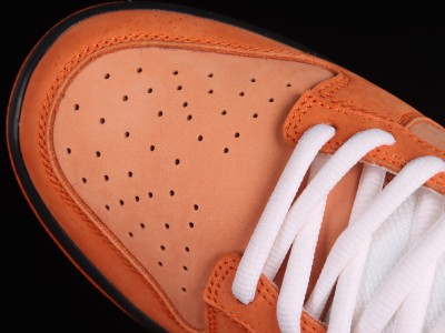 Nike SB Dunk Low Concepts Orange Lobster FD8776-800