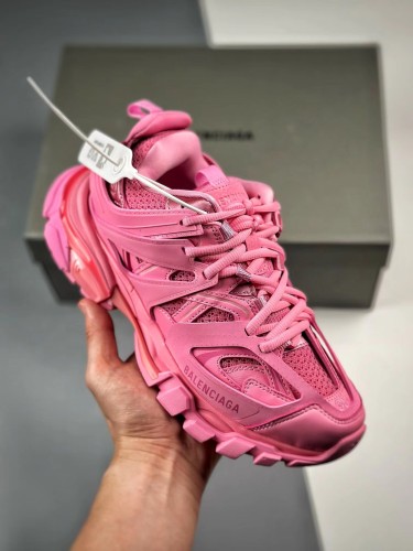 Bal**ci*ga Track Trainer Pink（LED Lights）