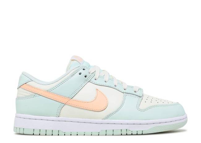 WMNS DUNK LOW 'BARELY GREEN' DD1503-104
