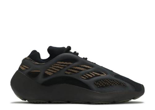 YEEZY 700 V3 'CLAY BROWN' GY0189