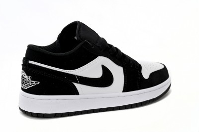 Air Jordan 1 Low New Black and White Panda 553558-001