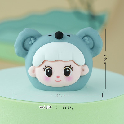 Cute resin crafts tide play hand action figures