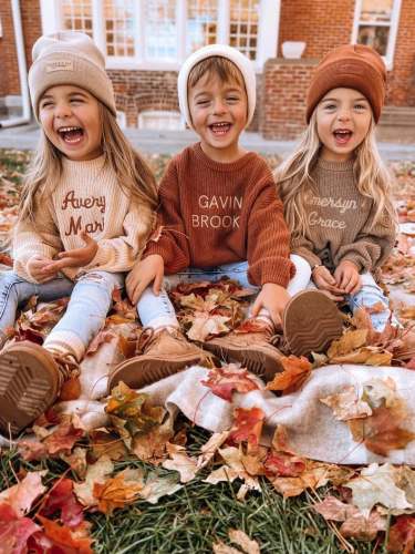 Custom Kids Embroidered Name Sweater – Personalized, Cozy Sweater with Custom Embroidered Name for Children