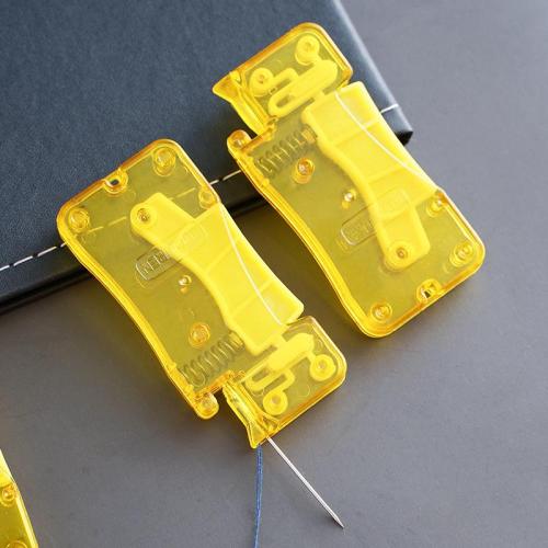 Auto Needle Threader – Effortless Needle Threading Tool for Quick and Easy Sewing