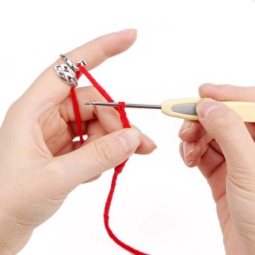 Knitting Crochet Loop – Easy-to-Use Tool for Effortless Knitting and Crochet Projects