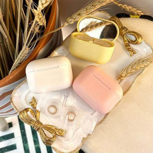 Mini Contact Lens Case – Compact and Portable Storage Case for Contact Lenses, with Cleaning Solution Holder