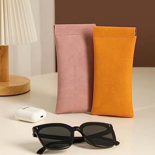 Convenient Self-Closing Glasses Bag for Easy Storage and Protection