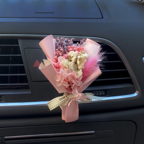 Mini Dried Flower Bouquet Car Air Freshener - Nature-Inspired Scent
