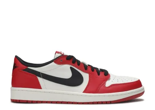 AIR JORDAN 1 RETRO LOW OG 'CHICAGO'  705329-600