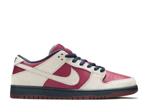 DUNK LOW SB 'TRUE BERRY' BQ6817-001