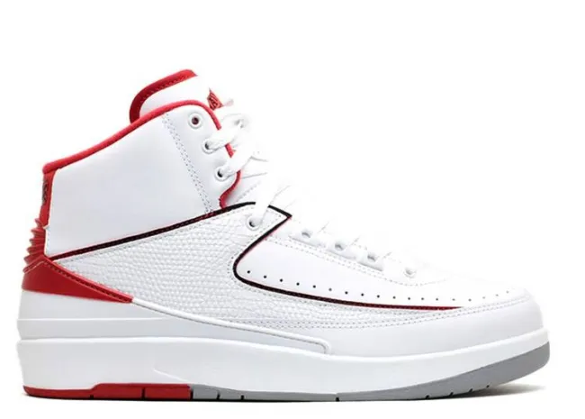AIR JORDAN 2 RETRO 'CHICAGO HOME' 385475-102